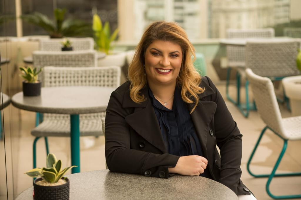 Ariane Walter advogada